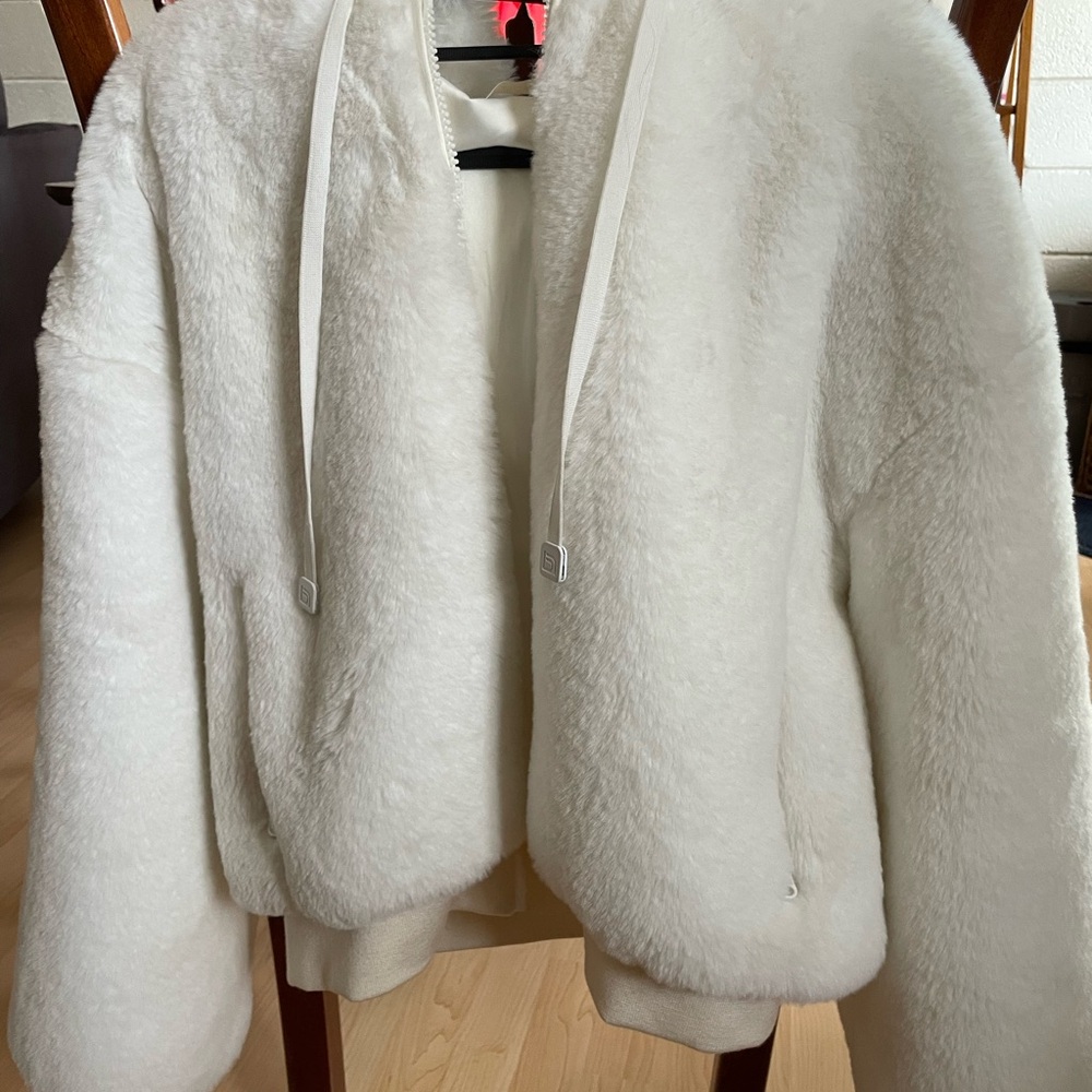 Women's White Faux Fur Winter Jacket